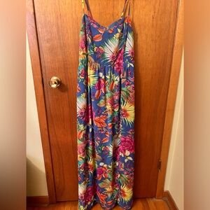Forever 21 Maxi floral print dress